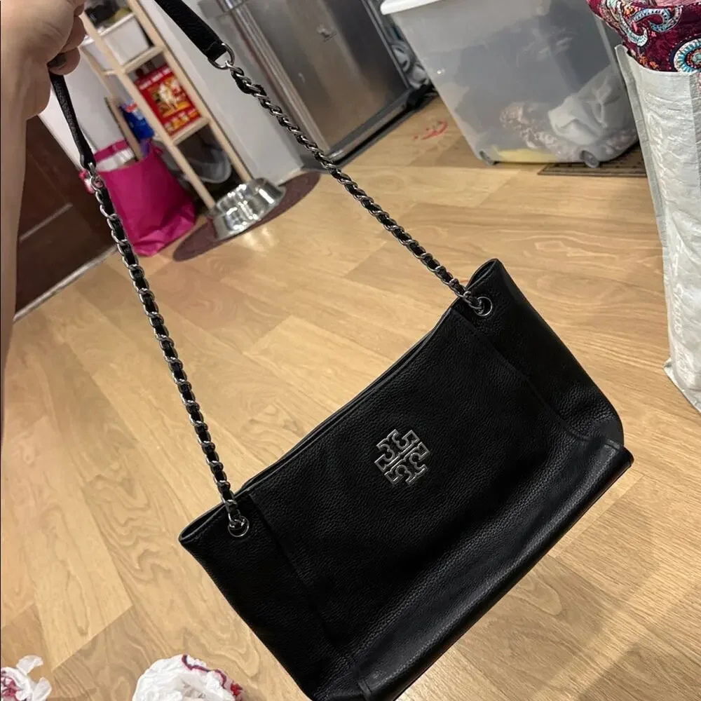 Tory Burch Britten Small Slouchy Tote Bag in Black Leather and Silver Hardware